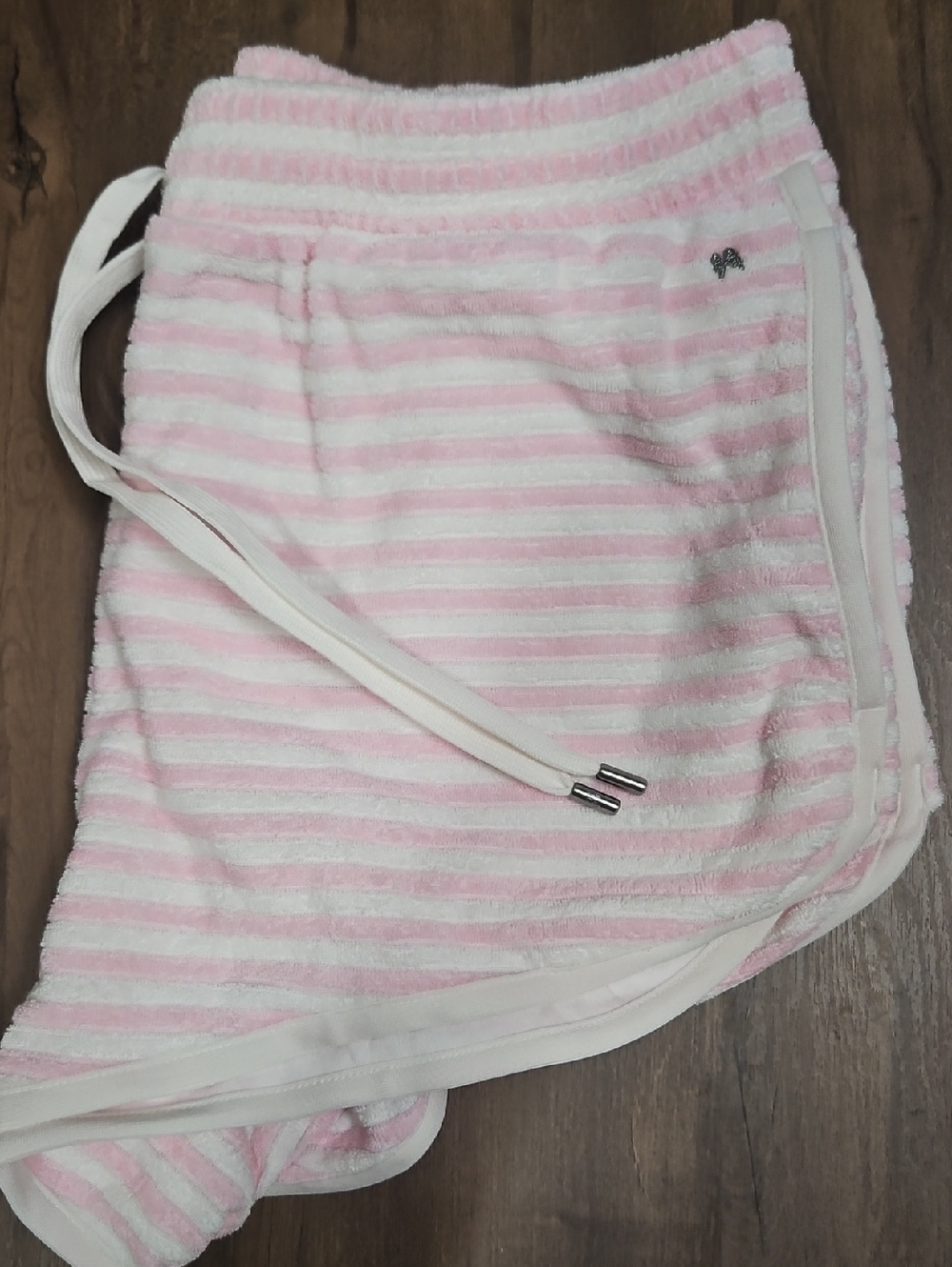 Victoria's Secret ANGEL ESSENTIALS Micro Terry Curved Hem Short NEW MEDIUM